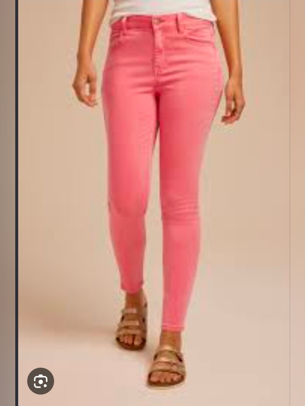 Maurices mid-rise coral Colored jeggings Size S/R